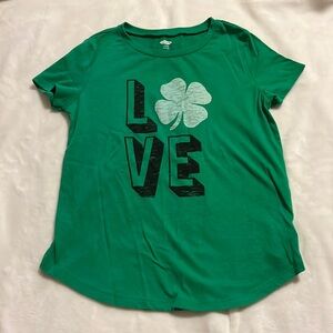 Old Navy Love St. Patrick’s Day Shirt, size L (10-12)